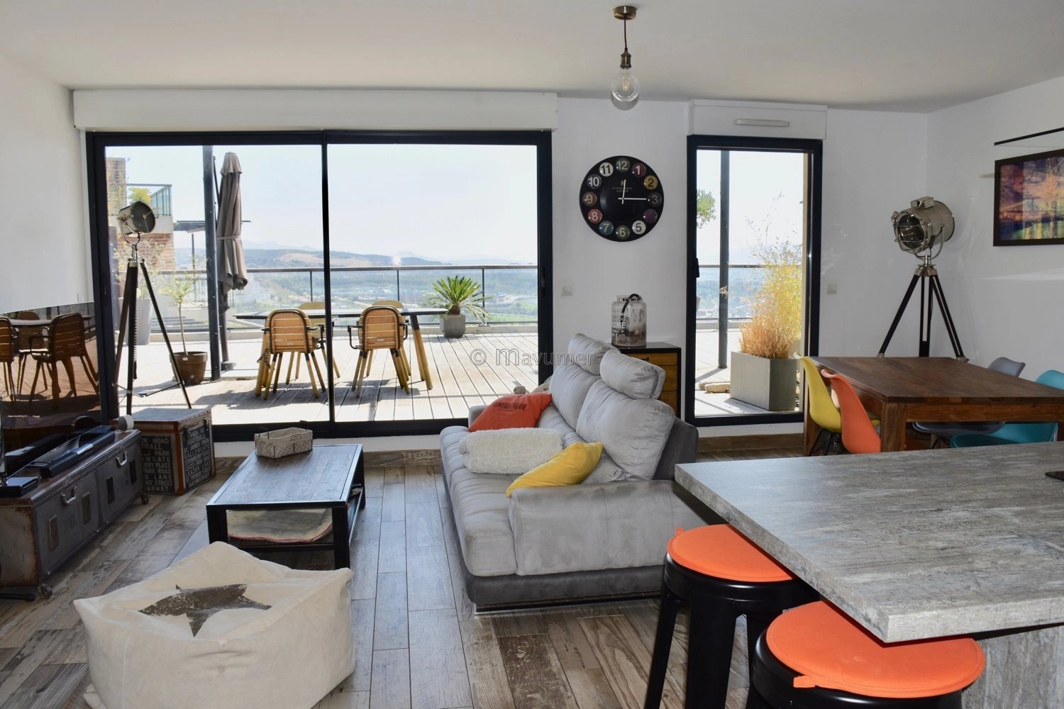 Salon Parquet Bar