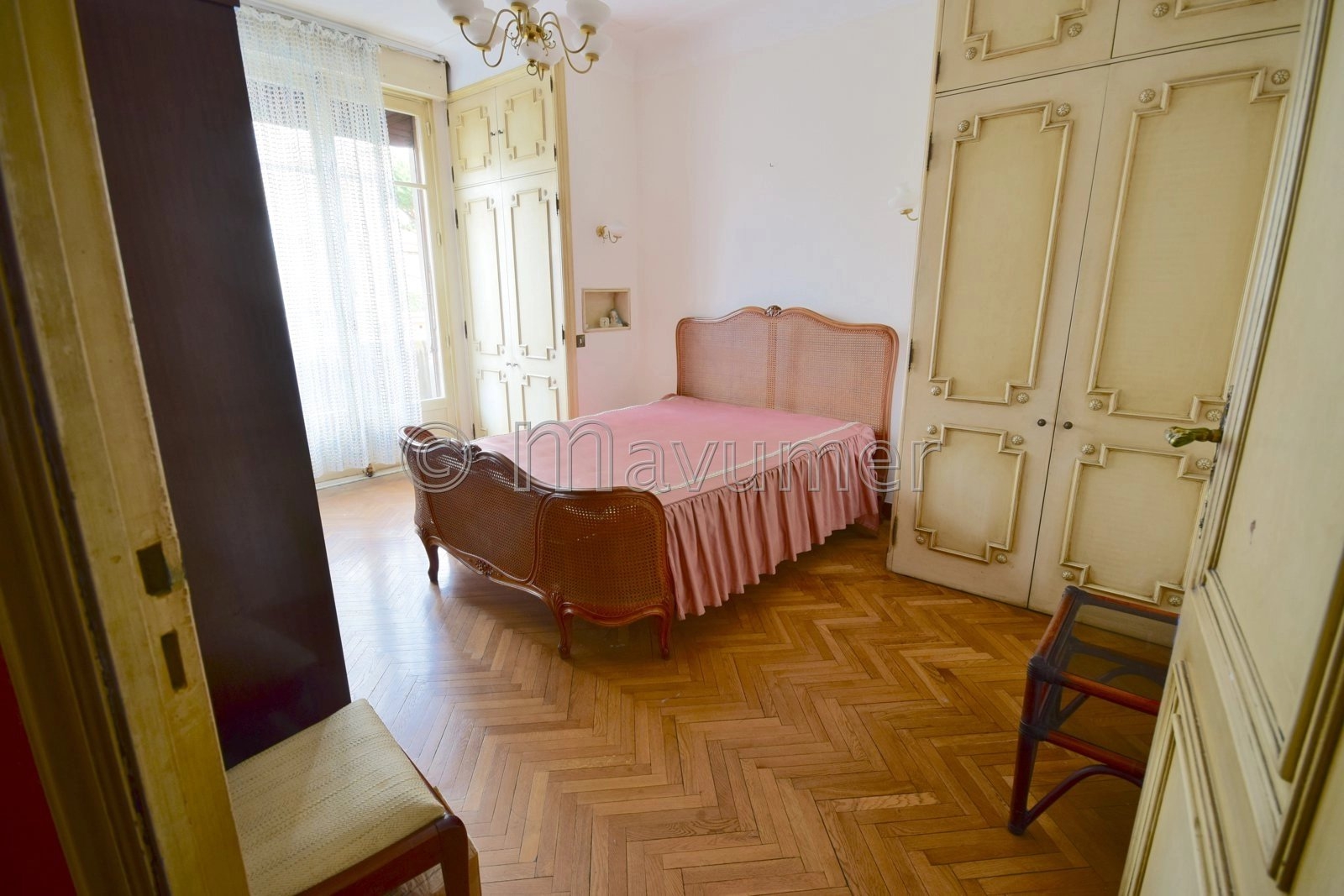 Chambre Parquet Lustre