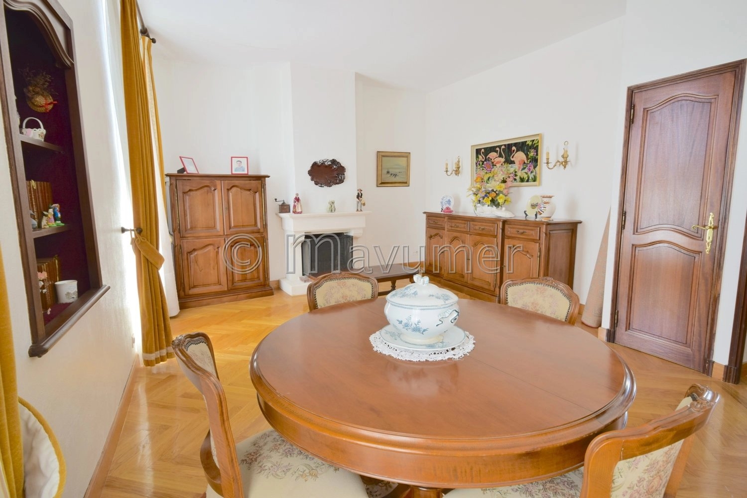 Salle à manger Cheminée