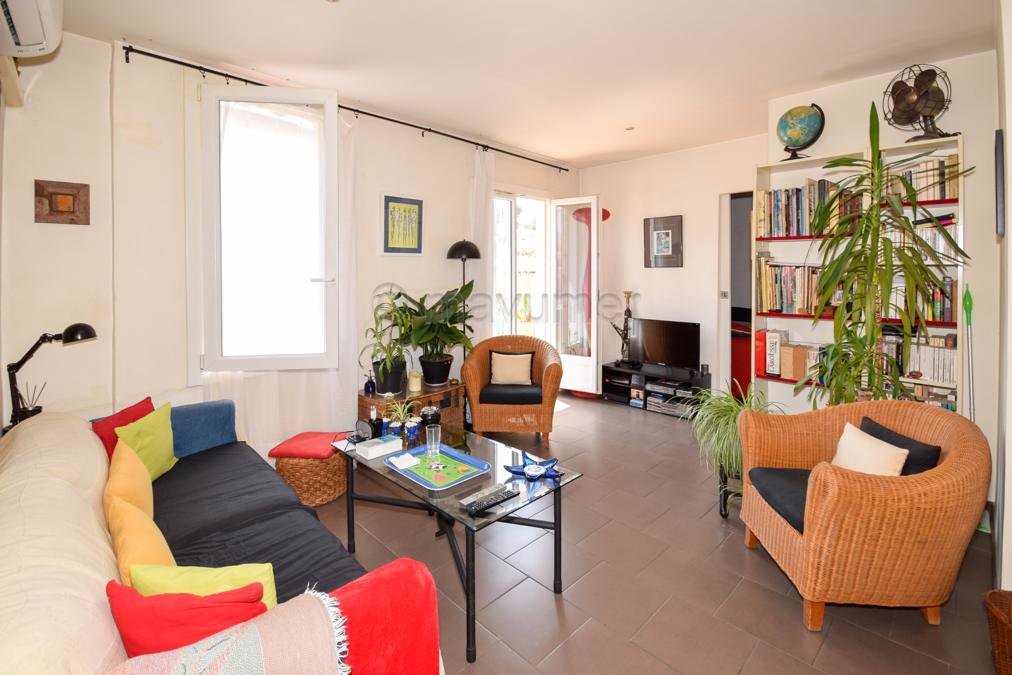 T2 avec terrasse en dernier étage République 13400 AUBAGNE n°6