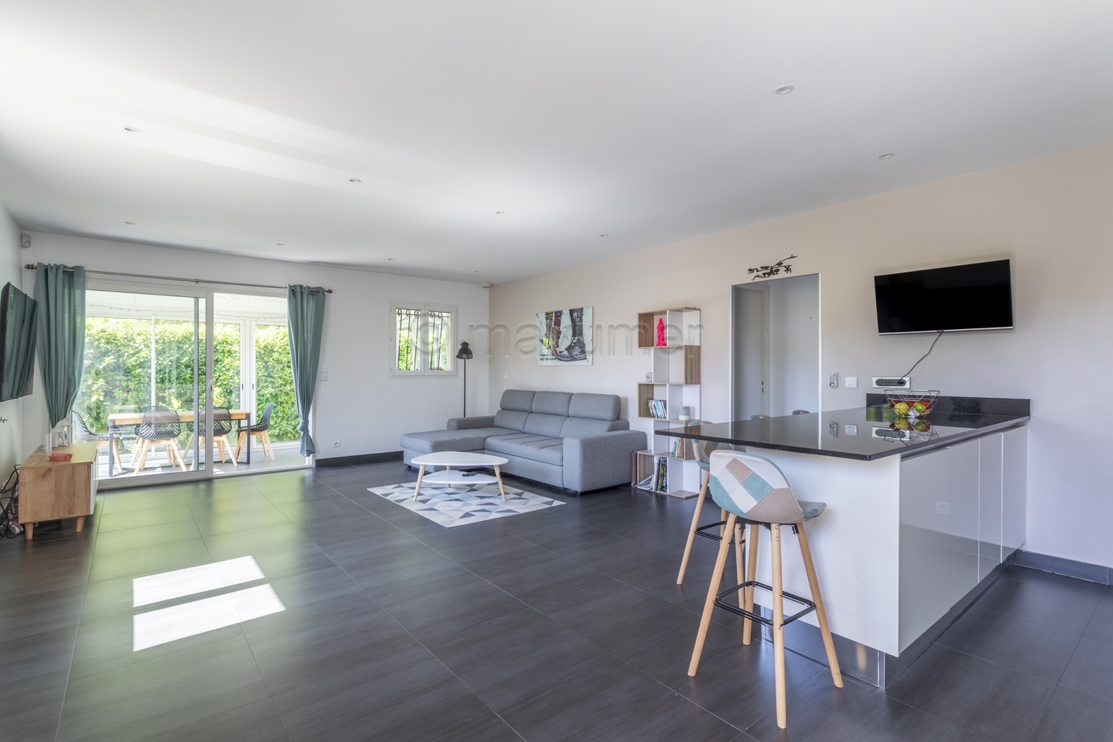 Maison de plain pied - jardin - piscine - garage - 13380 Plan de Cuques n°2