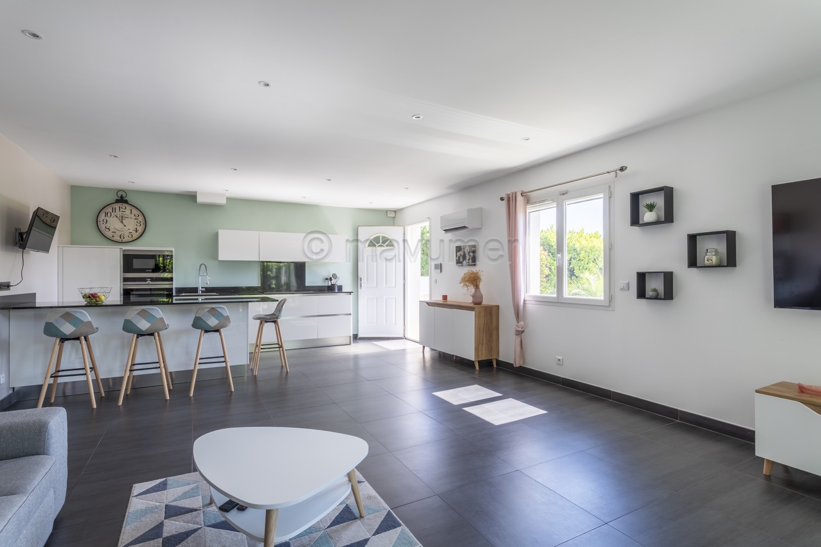 Maison de plain pied - jardin - piscine - garage - 13380 Plan de Cuques