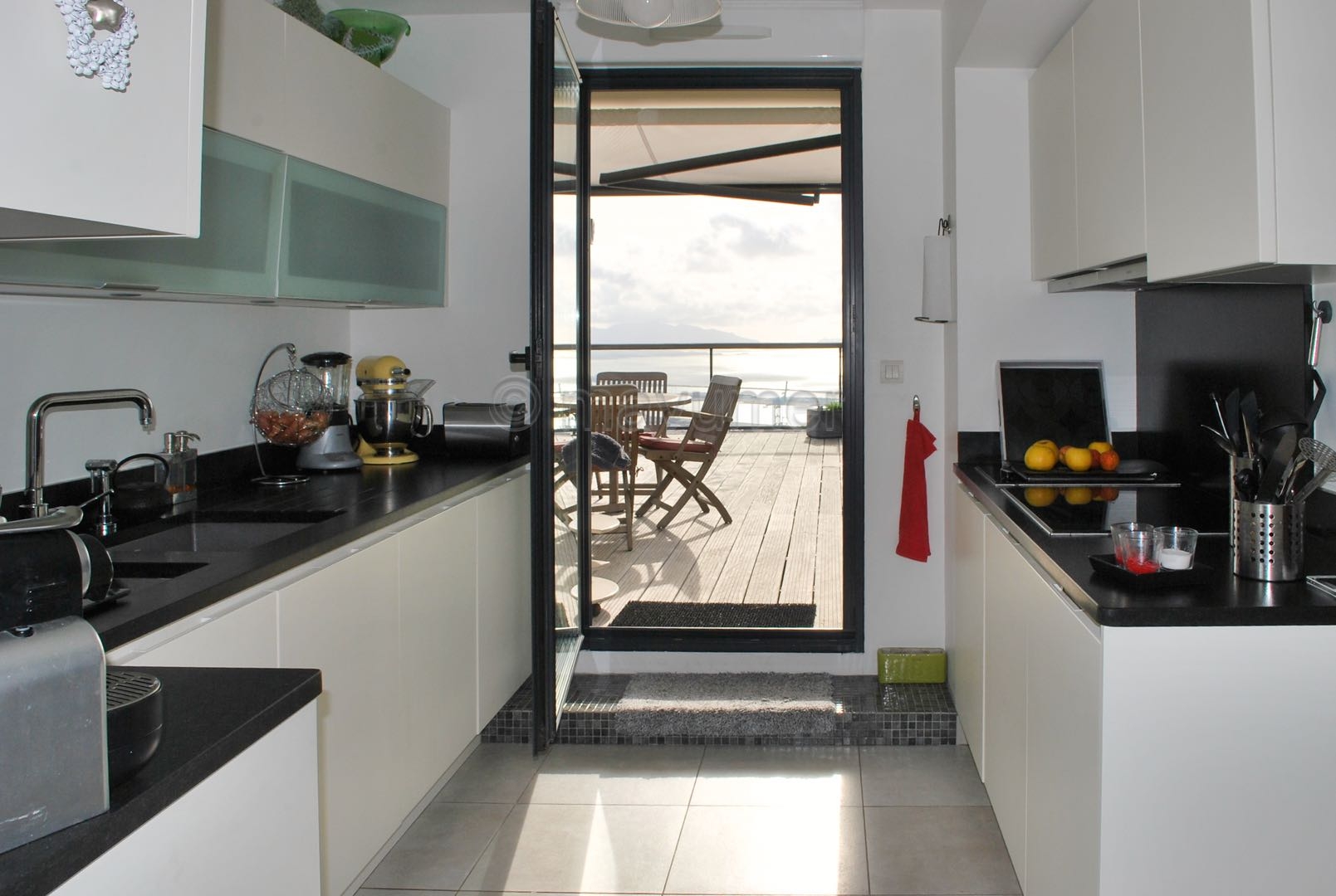 Exceptionnel T4 vue mer – Terrasses XXL – Résidence Grand Baie 13016 Marseille n°3