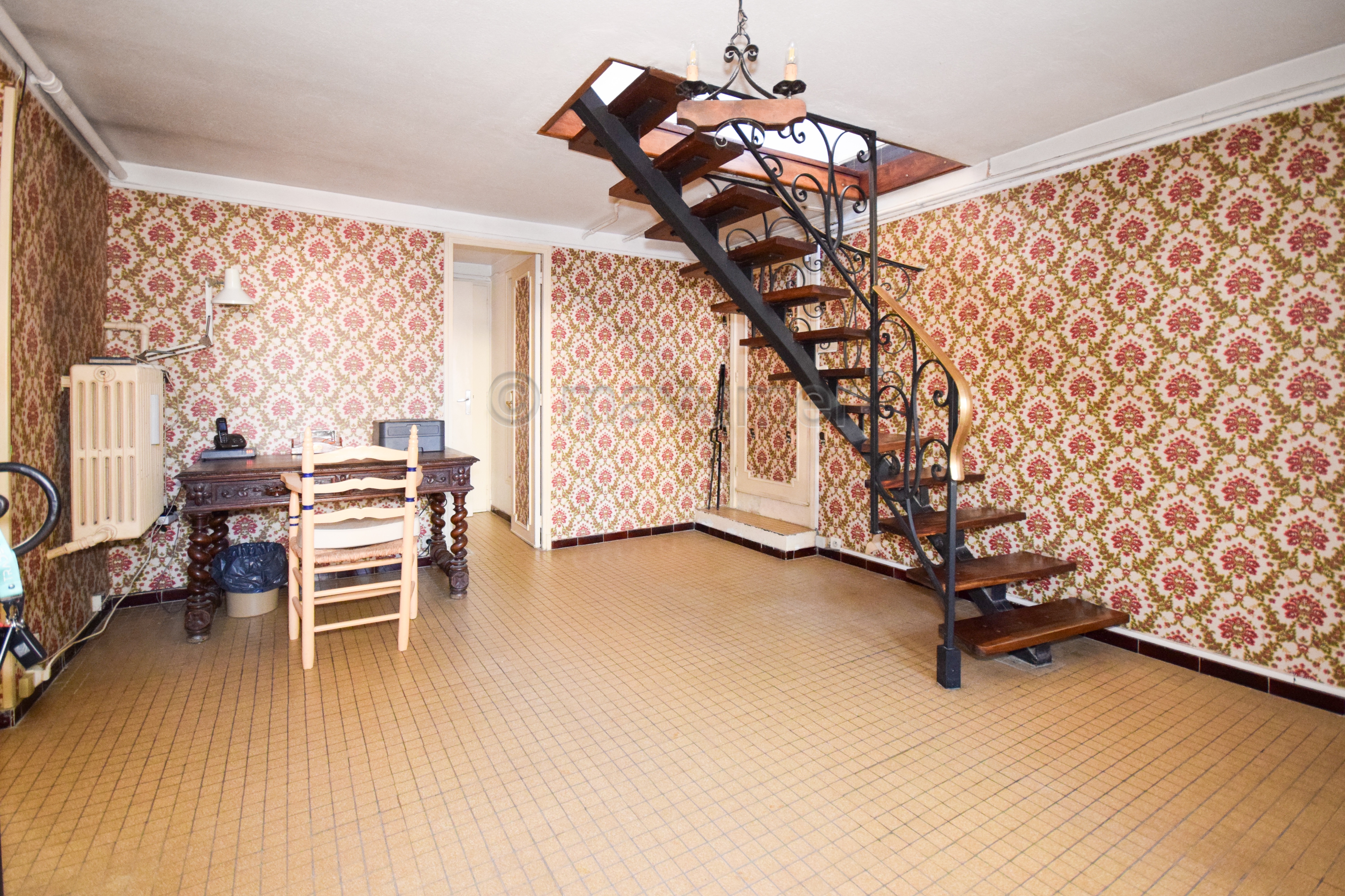 Maison à réinventer avec piscine et potentiel d’agrandissement Marseille 13009 – Mazargues / Rolland Garros –