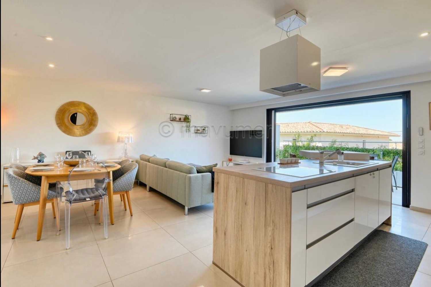 Superbe duplex T4 avec vue mer & jacuzzi – 83110 Sanary-sur-Mer (La Gorguette) n°4