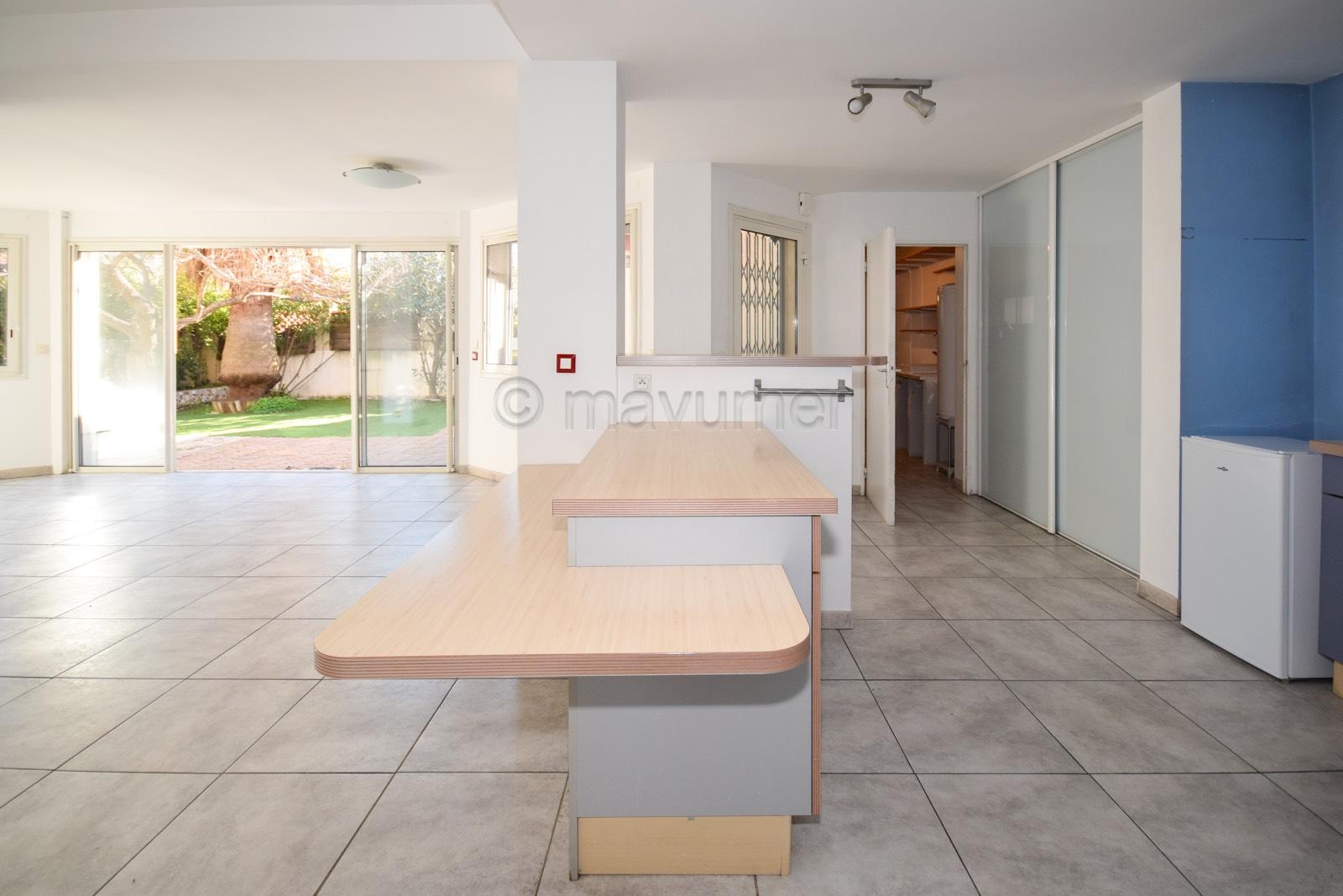 Maison familiale avec jardin, terrasses, garage St Marguerite- Dromel– 13009 Marseille n°9