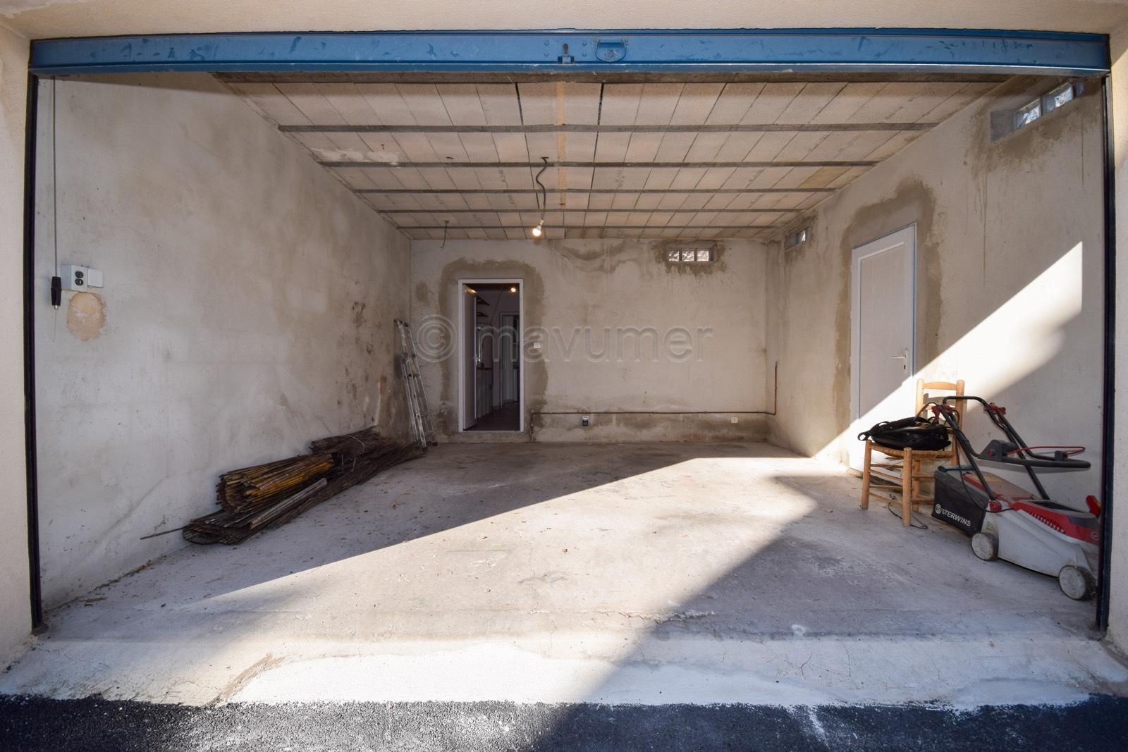 Maison familiale avec jardin, terrasses, garage St Marguerite- Dromel– 13009 Marseille n°5