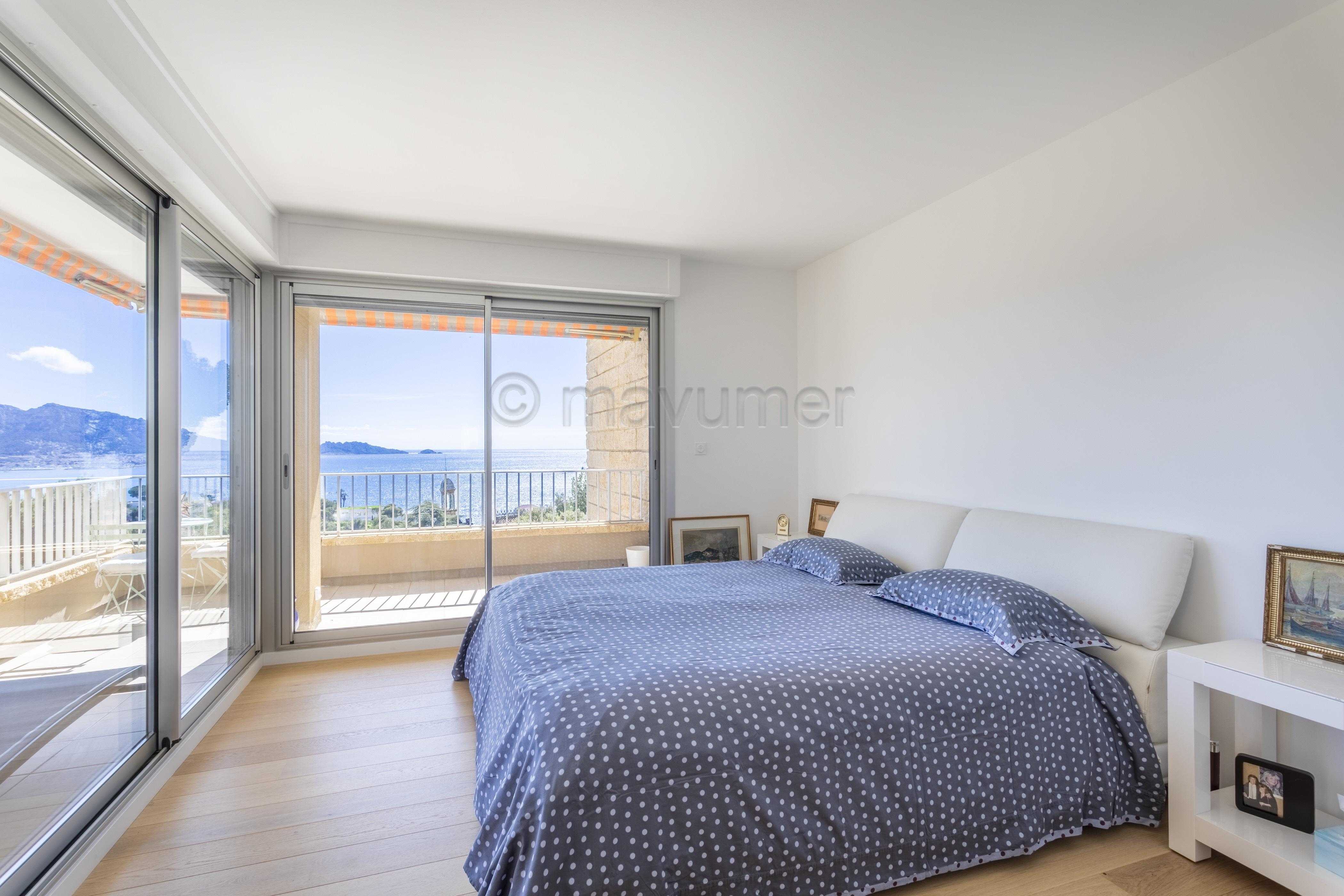 Appartement T5 vue mer – Résidence La Rouvière – Marseille 9ème n°4