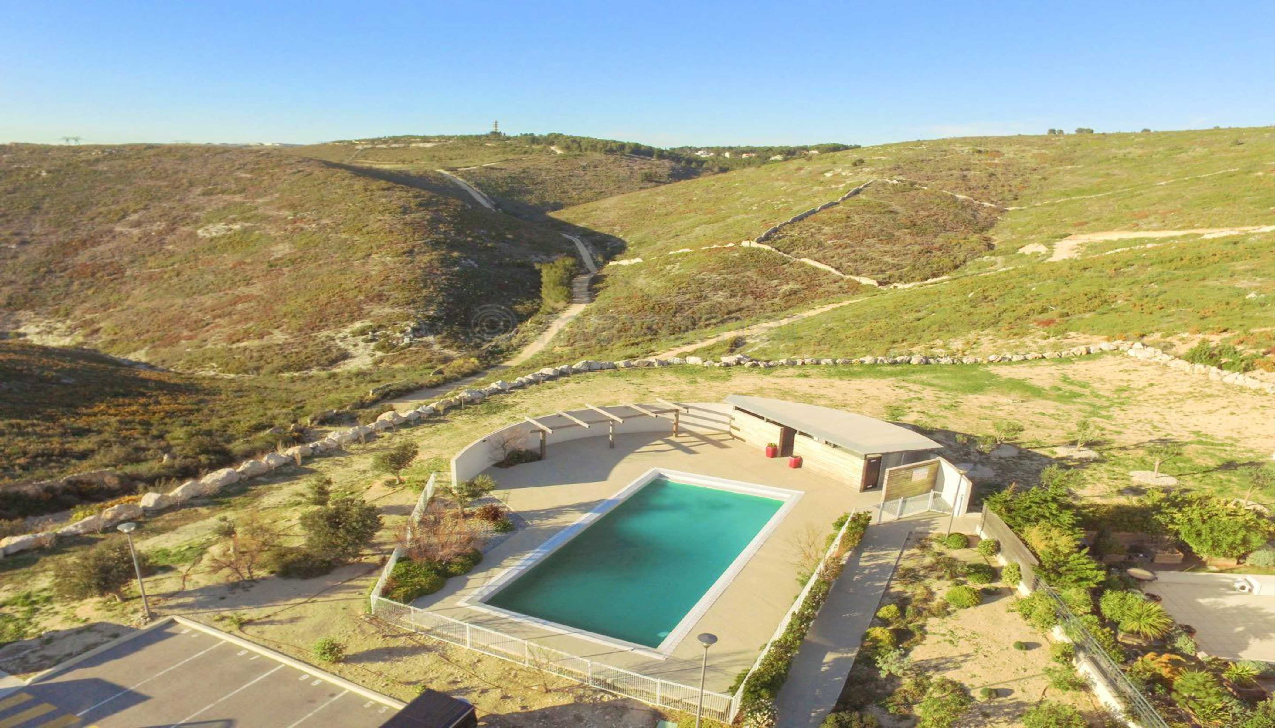 Exceptionnel T4 vue mer - Terrasse XXL - Résidence Grand Baie 13016 Marseille n°1