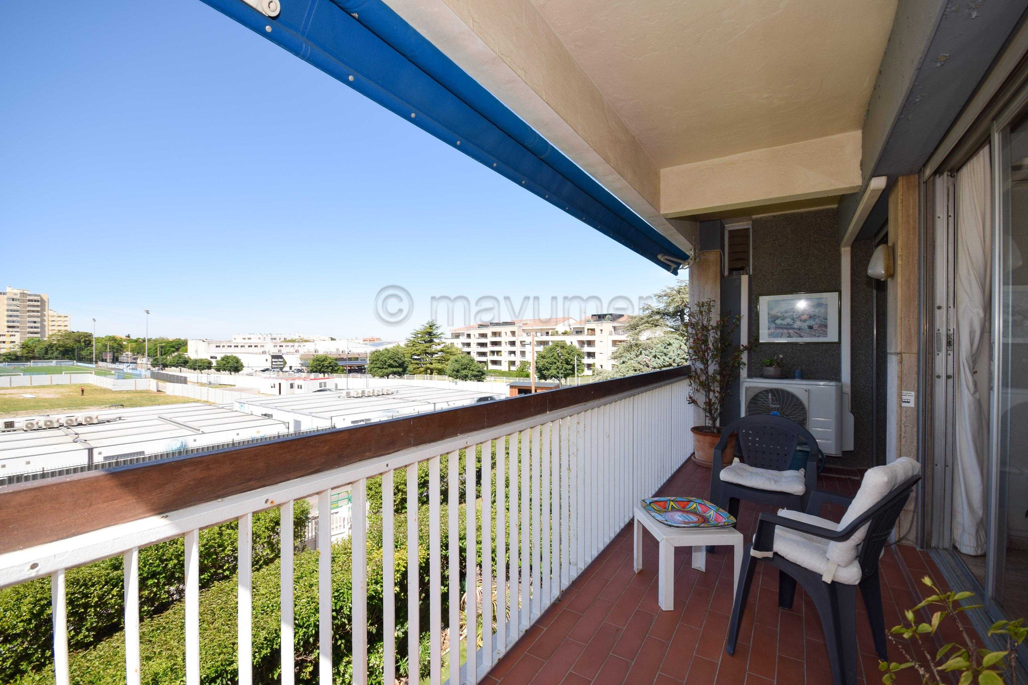 Appartement T3 avec terrasse et box Mazargues/ St Anne 13009 Marseille n°7