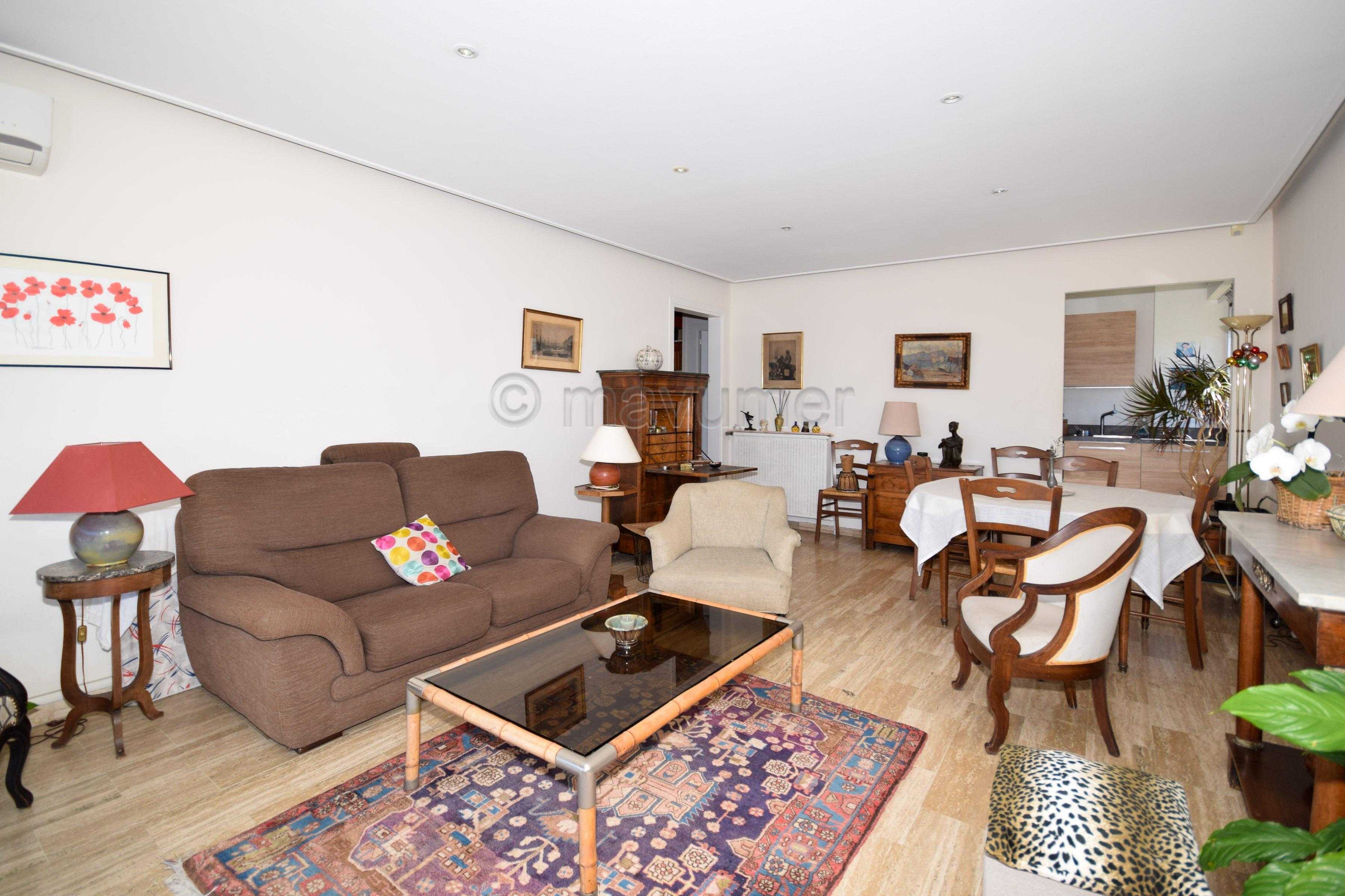 Appartement T3 avec terrasse et box Mazargues/ St Anne 13009 Marseille n°9