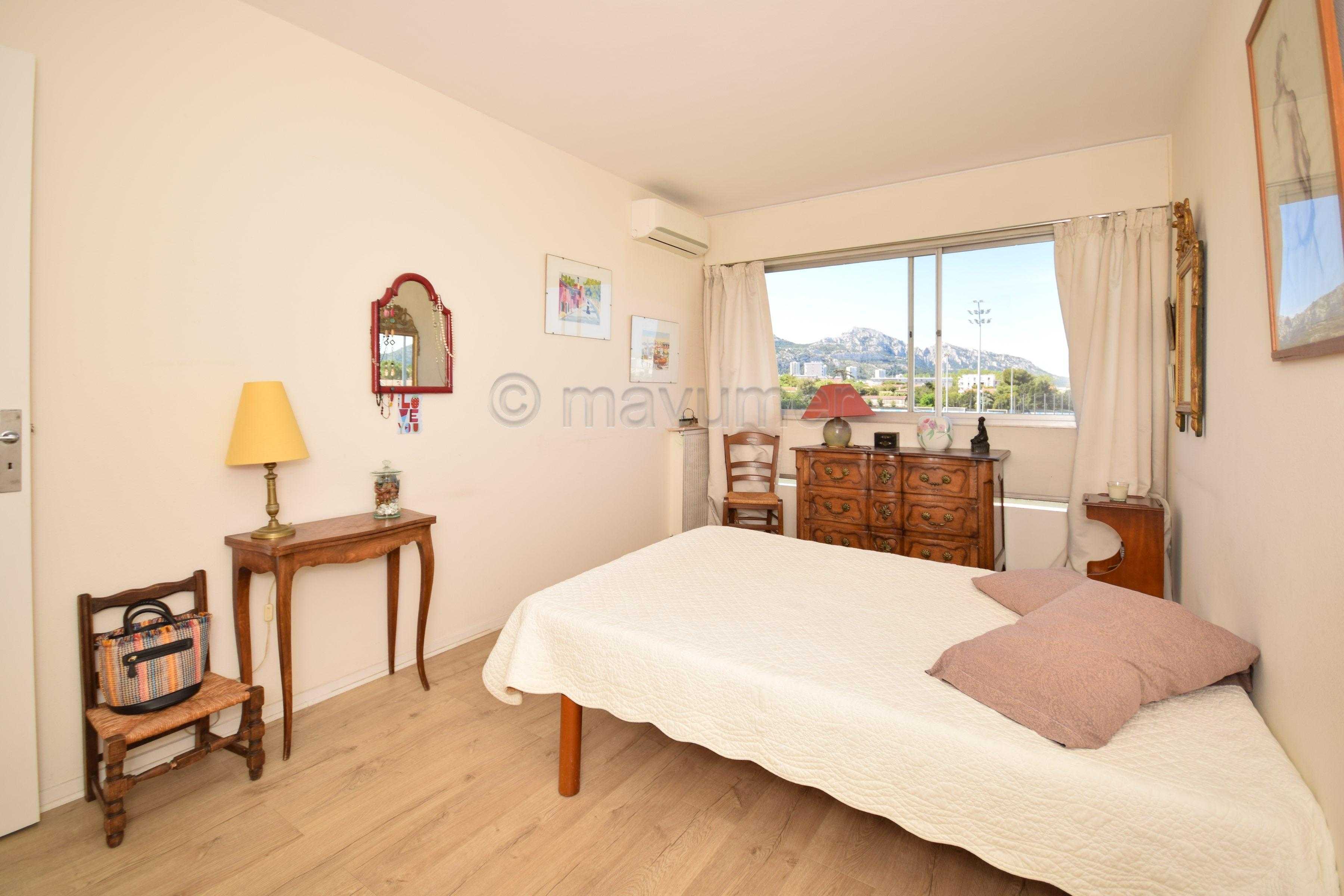 Appartement T3 avec terrasse et box Mazargues/ St Anne 13009 Marseille n°1