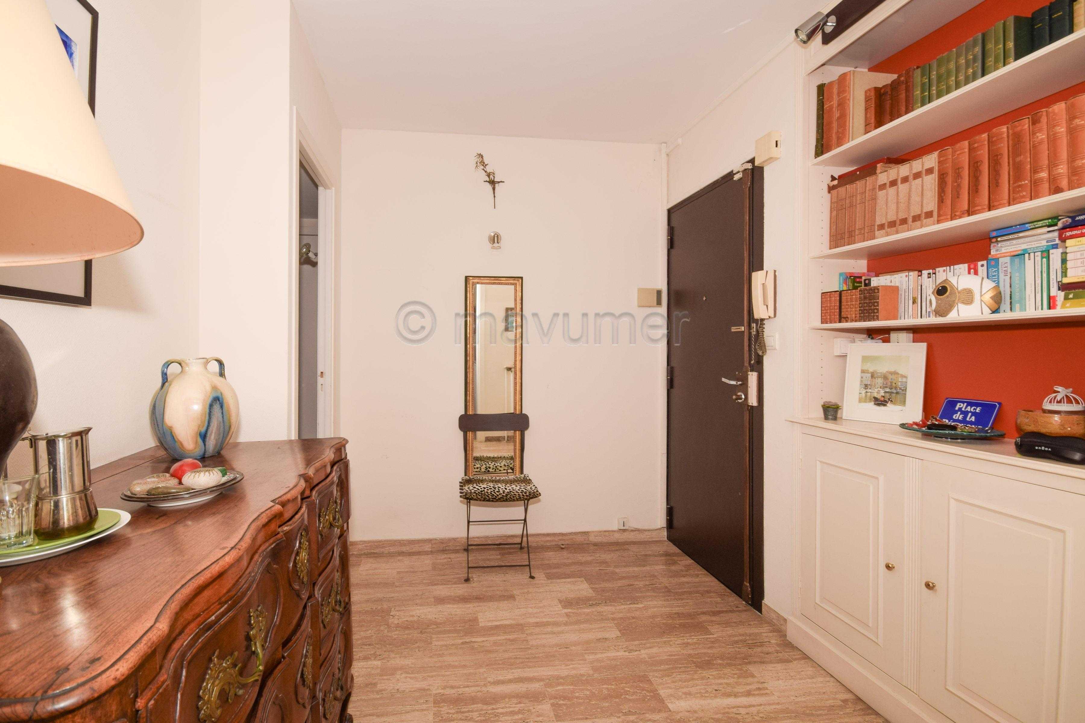 Appartement T3 avec terrasse et box Mazargues/ St Anne 13009 Marseille n°1
