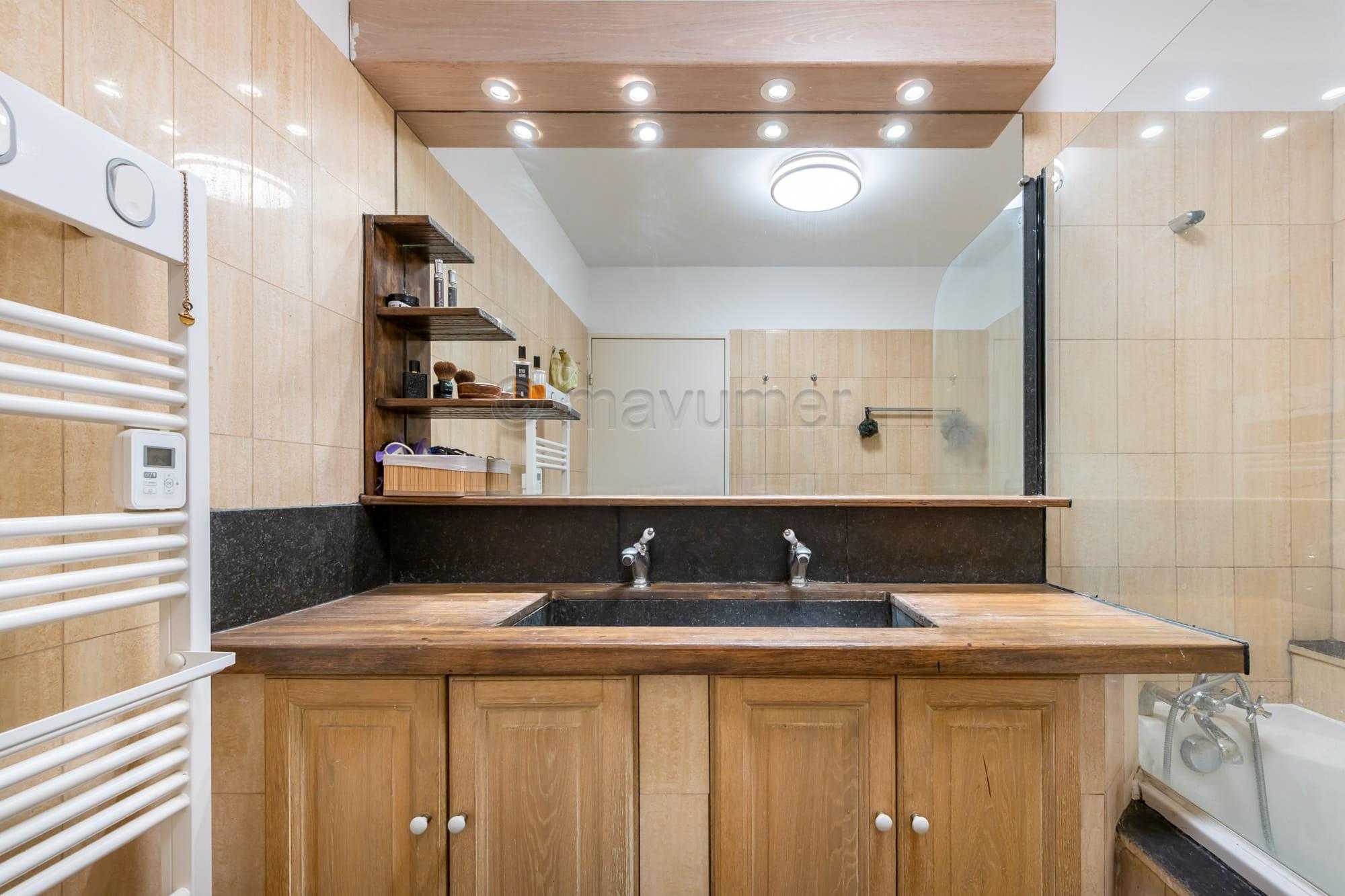 Duplex en dernier étage avec terrasse vue mer et parking Pointe Rouge 13008 Marseille n°1