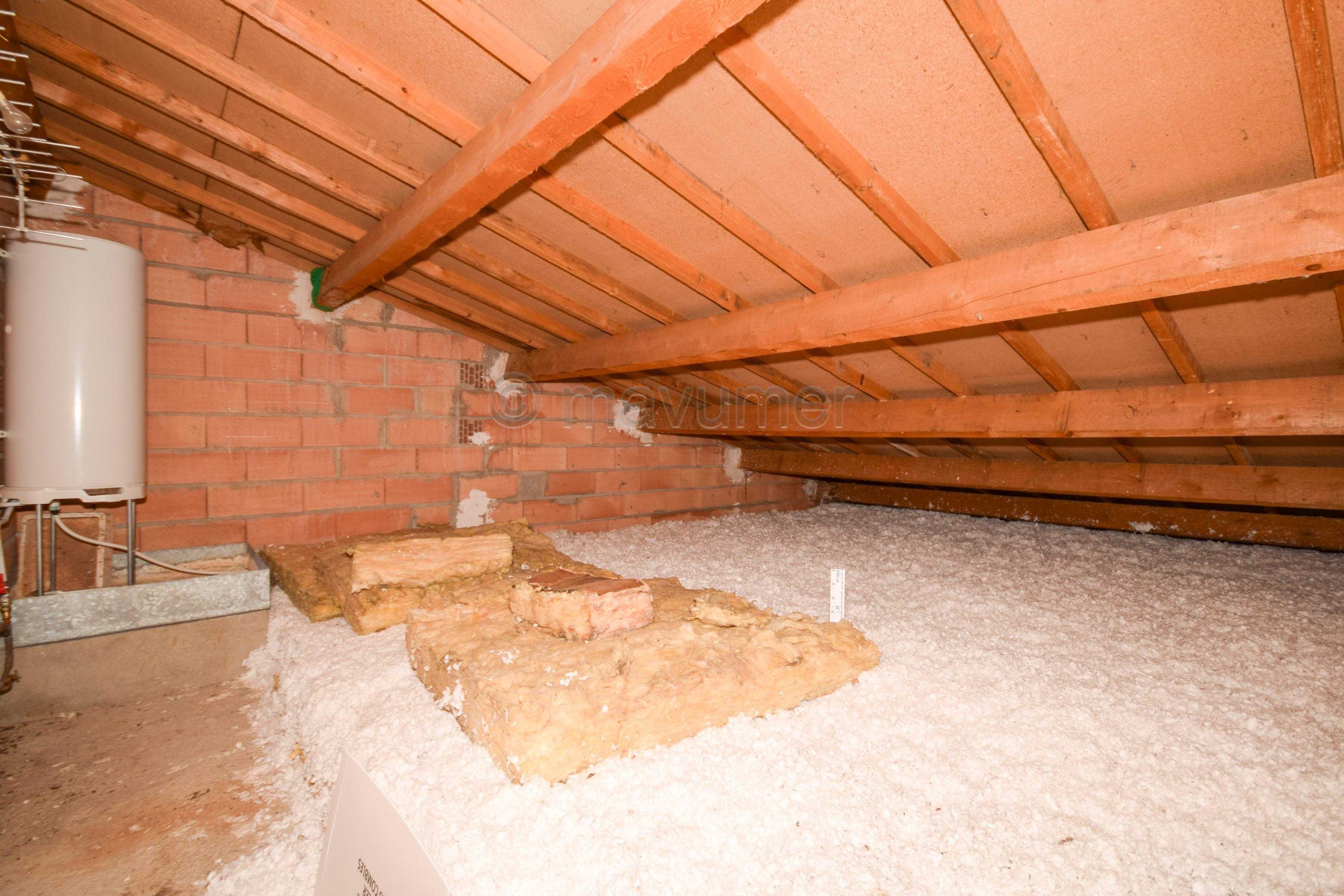 Maison T5 de 170m2  - 2 garages - 3000m2 de terrain - 83400 Cavaillon n°6
