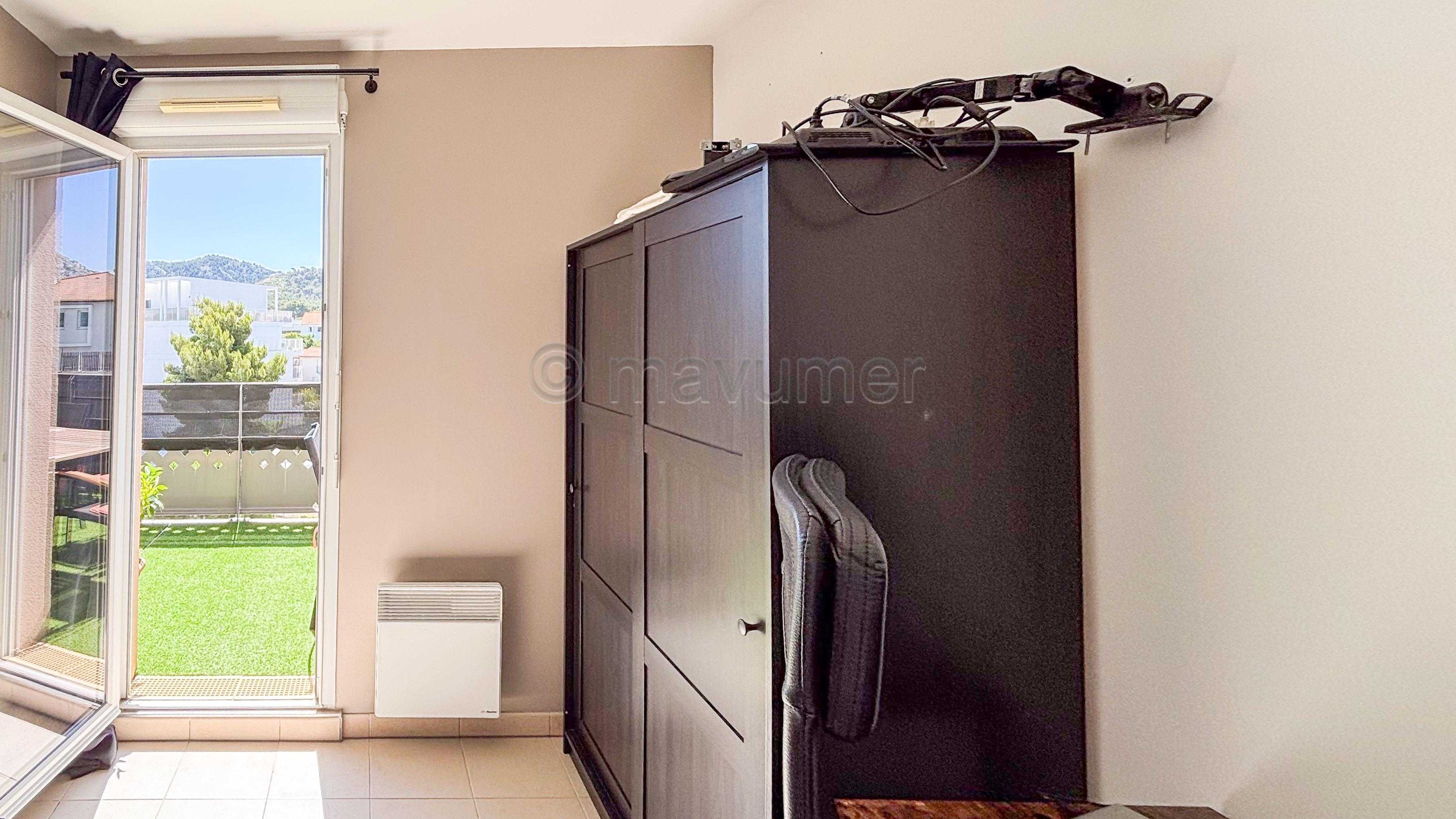 Appartement T3 - dernier étage - terrasse 16m2 - double box - 13009 Marseille n°19