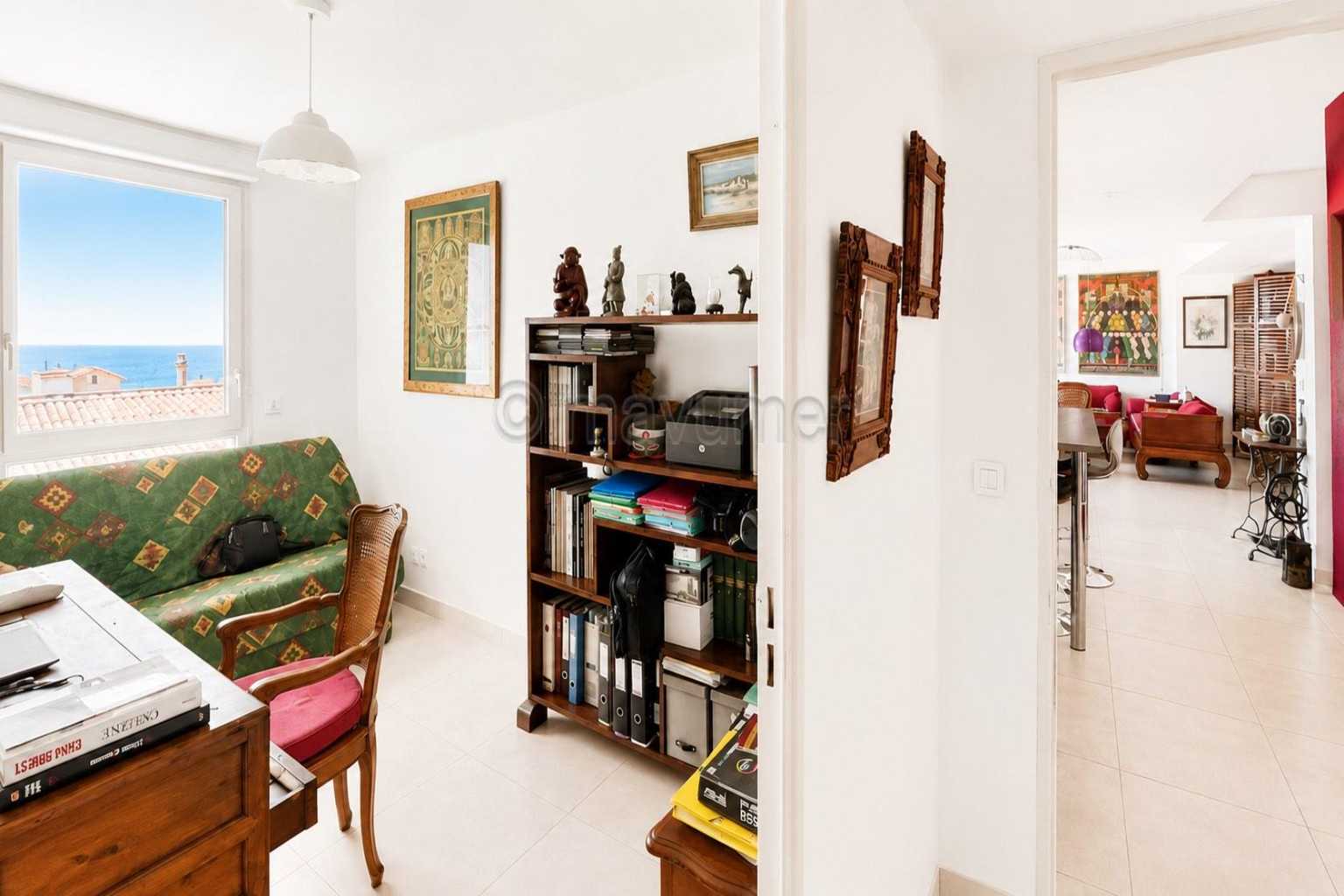 Duplex - 150m²- dernier étage - vue mer et collines - Madrague Montredon 13008 Marseille n°3