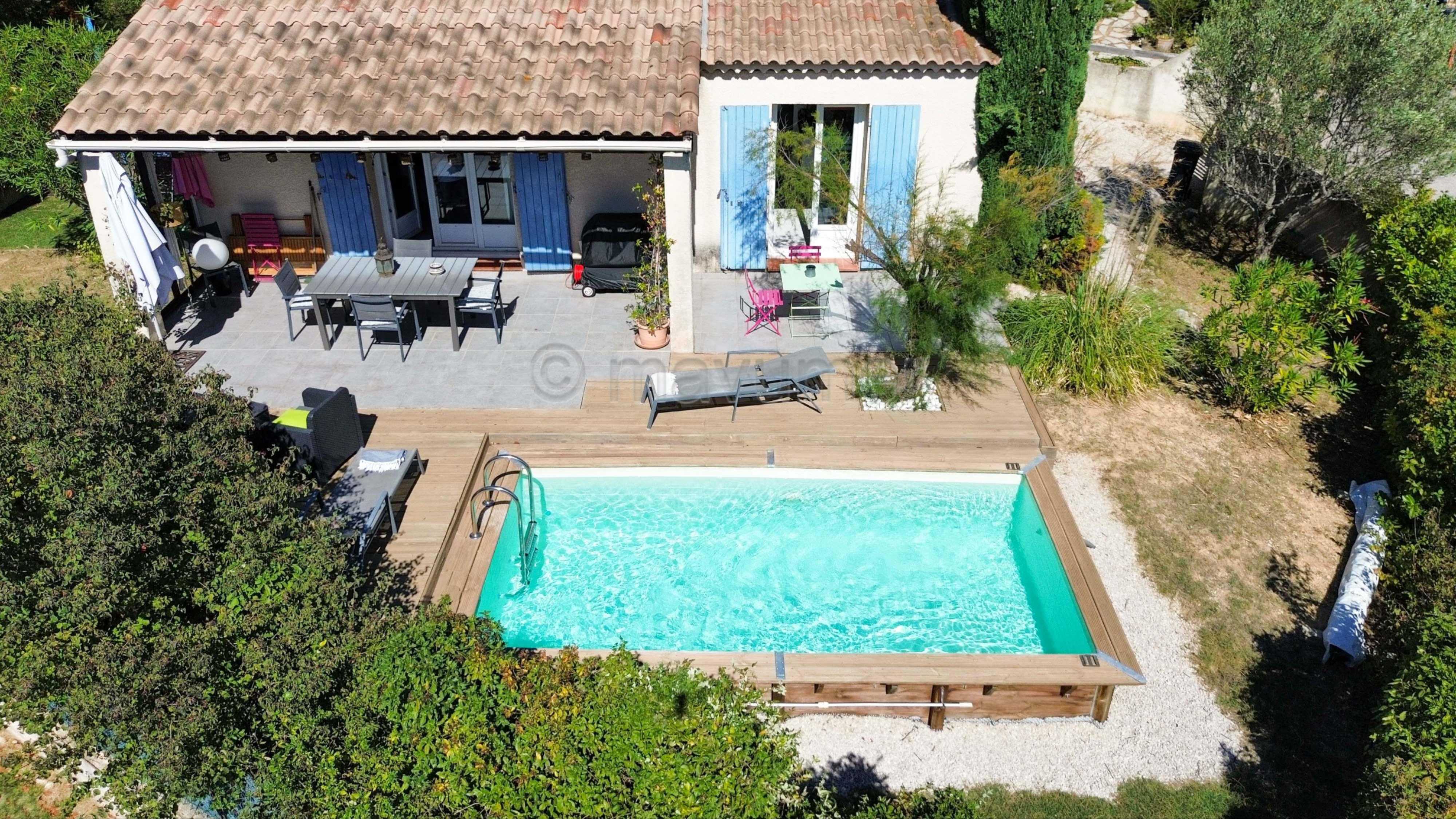 MAISON T4 LUMINEUSE AVEC PISCINE, GARAGE ET VUE DÉGAGÉE – SAINT-ZACHARIE n°10