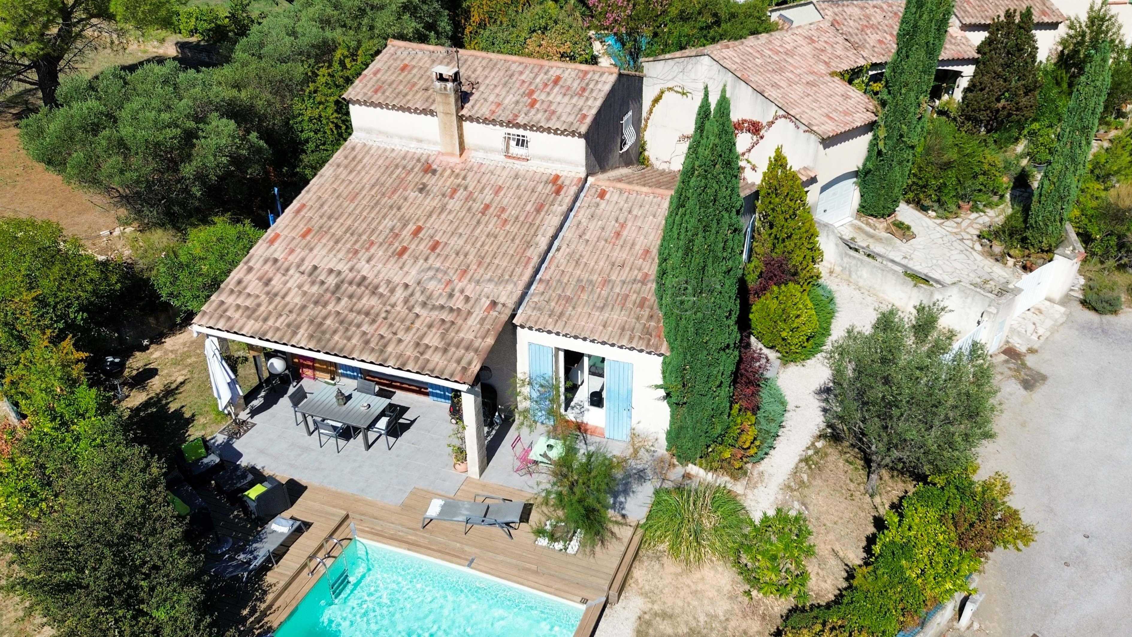 MAISON T4 LUMINEUSE AVEC PISCINE, GARAGE ET VUE DÉGAGÉE – SAINT-ZACHARIE n°11
