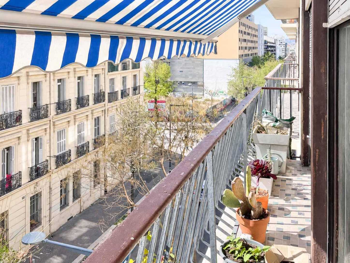 Appartement T3 avec balcon et Parking-Désirée Clary 13003 Marseille n°1