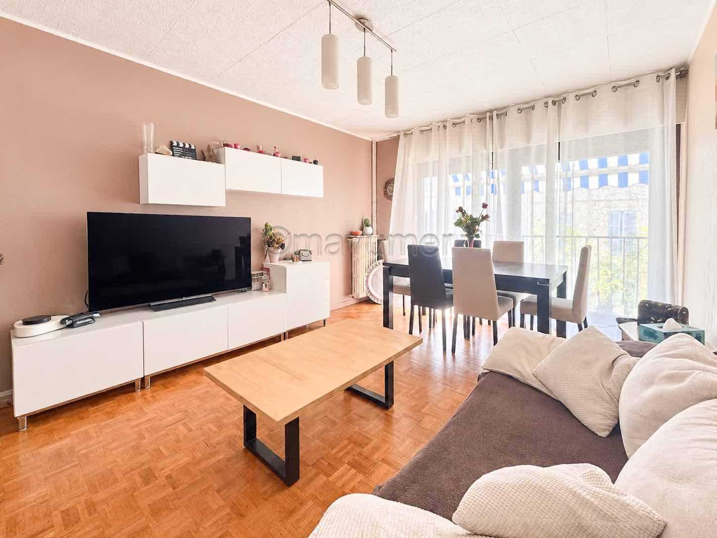 Appartement T3 avec balcon et Parking-Désirée Clary 13003 Marseille n°10