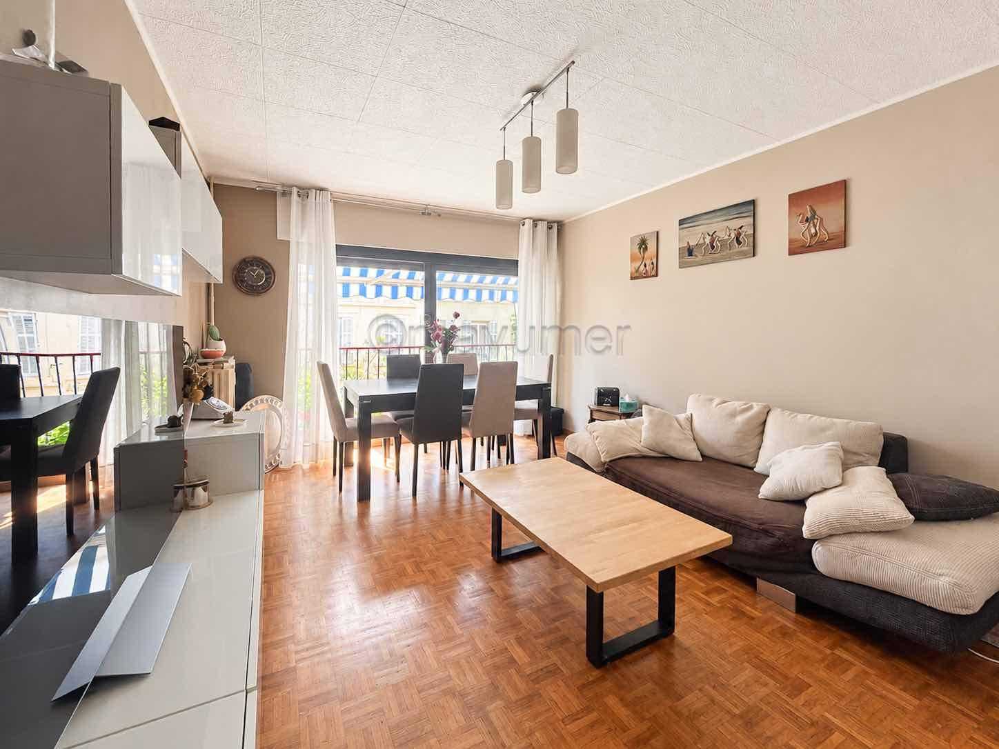 Appartement T3 avec balcon et Parking-Désirée Clary 13003 Marseille n°11
